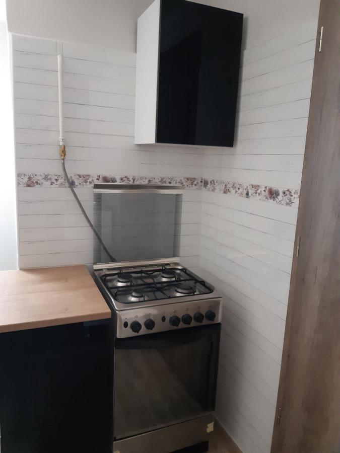 Helga Apartman Makó Buitenkant foto