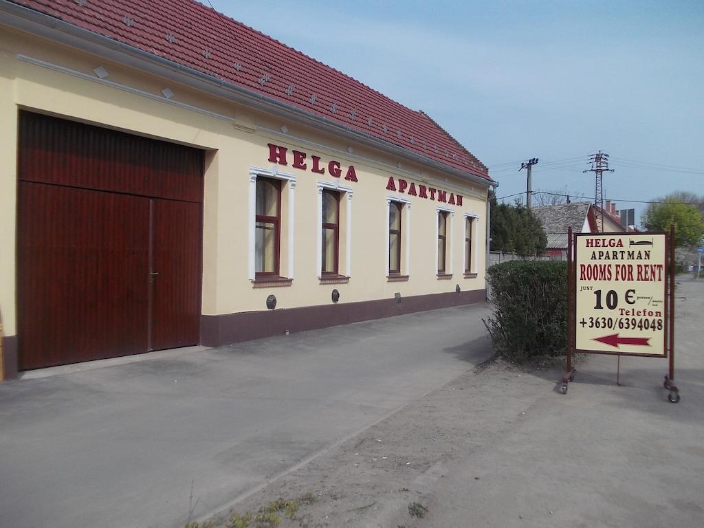 Helga Apartman Makó Buitenkant foto